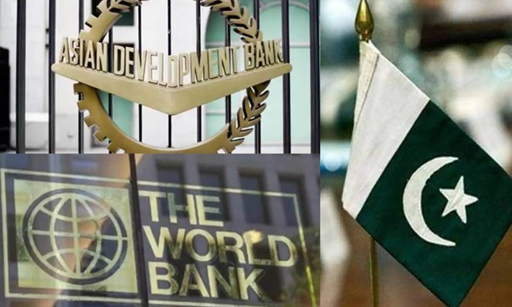 Το Πακιστάν ξεμένει από χρήματα - Δάνεια τέλος!